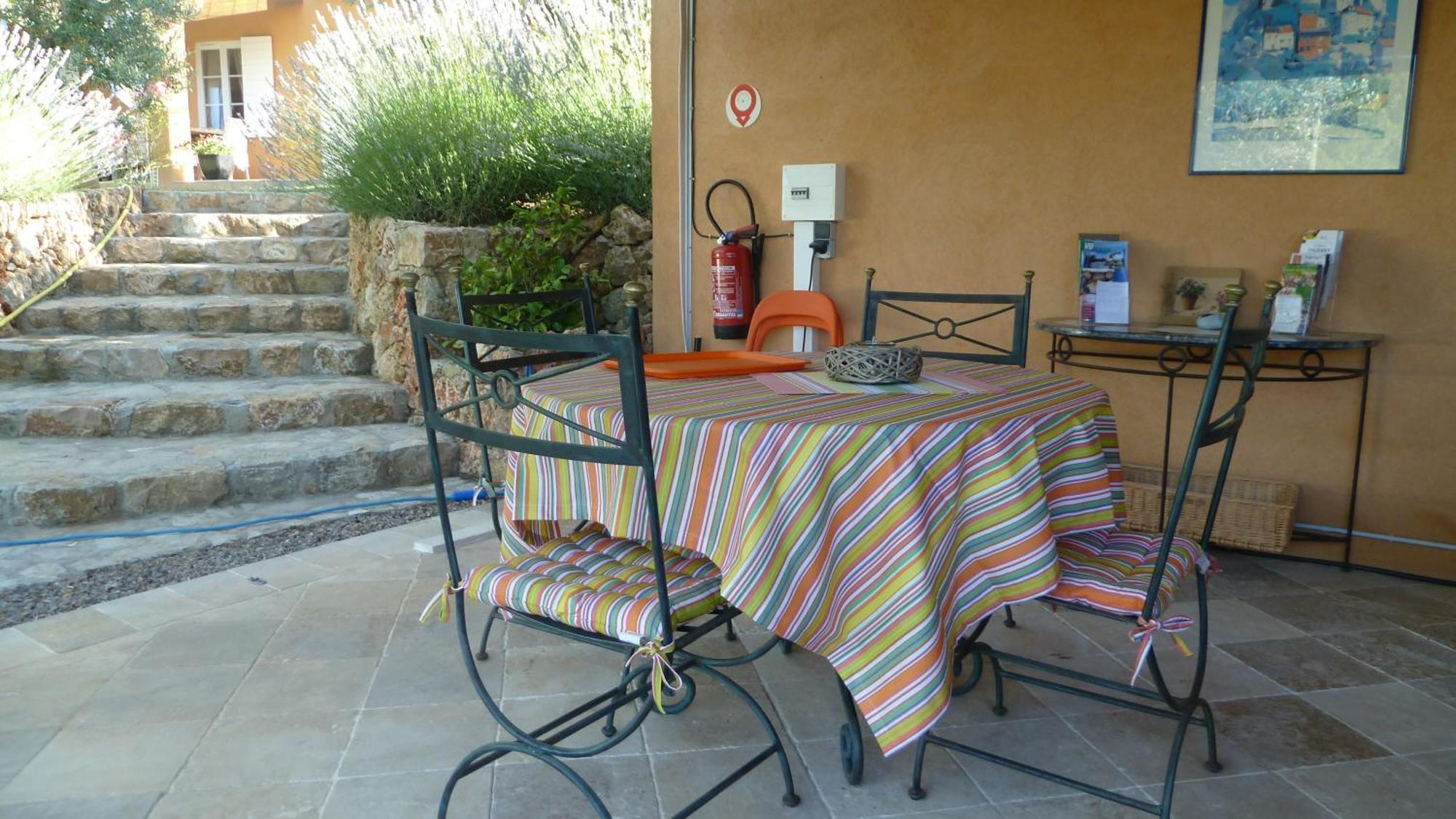 Mas De L'Olivette Bed & Breakfast Cotignac Exterior foto