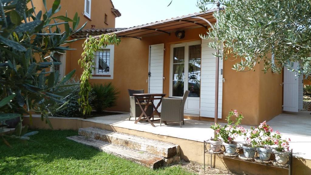 Mas De L'Olivette Bed & Breakfast Cotignac Cameră foto