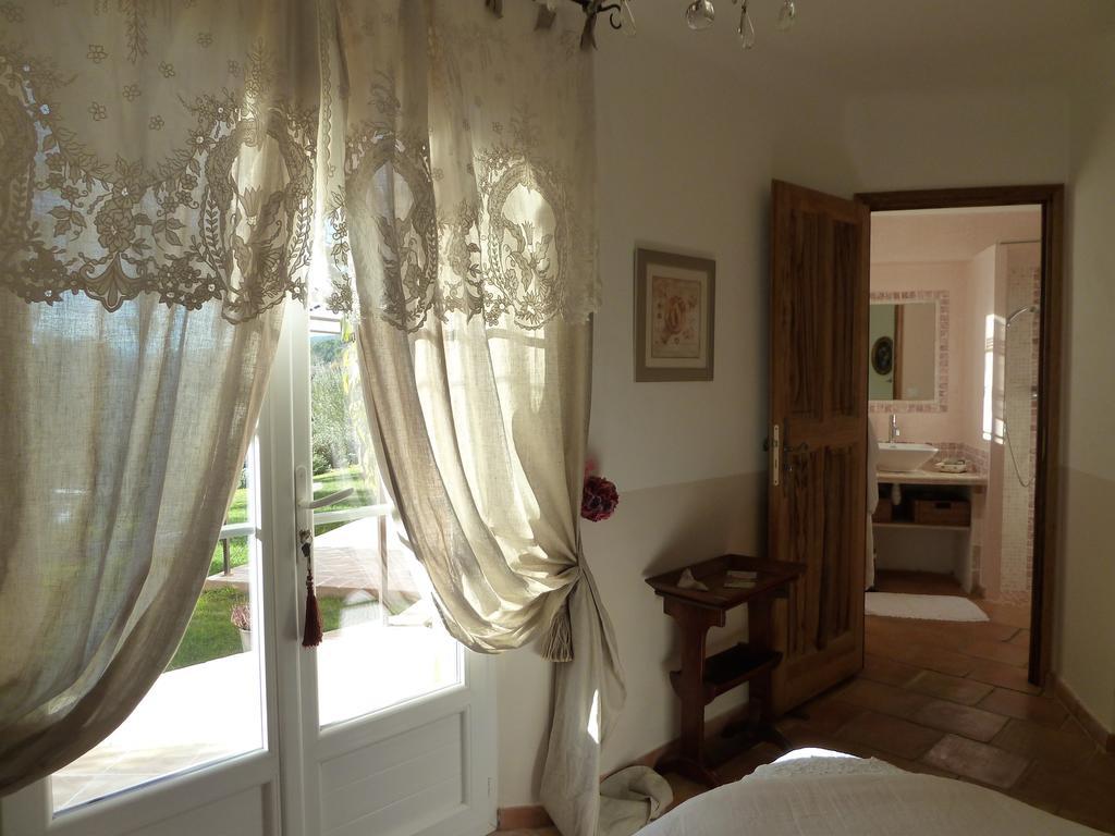 Mas De L'Olivette Bed & Breakfast Cotignac Cameră foto