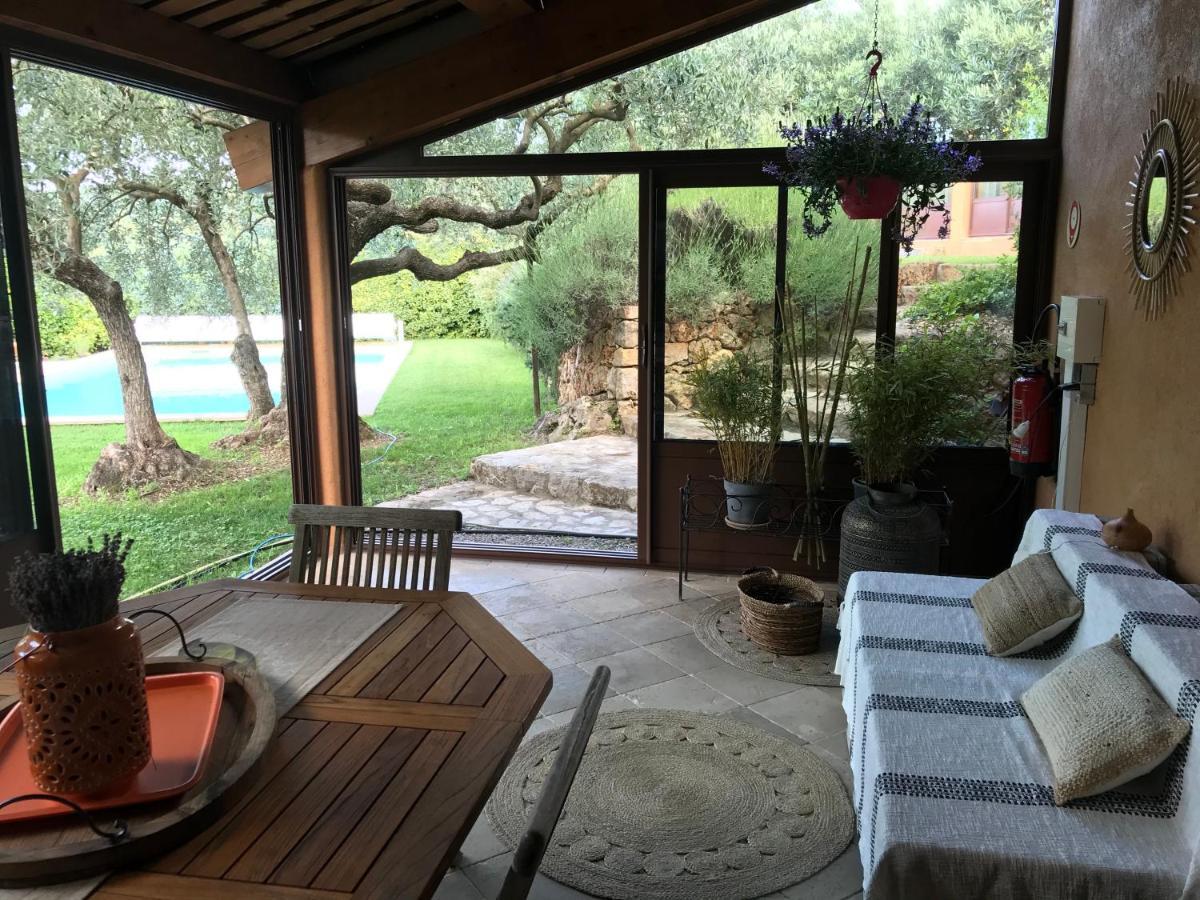 Mas De L'Olivette Bed & Breakfast Cotignac Exterior foto